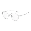 Fashionable and lightweight metal-framed glasses, unisex high-definition anti-glare lenses, trendy accessories Application Scenario